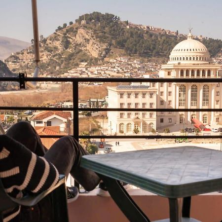 Apartament Egzoni City Center Διαμέρισμα Μπεράτ Εξωτερικό φωτογραφία